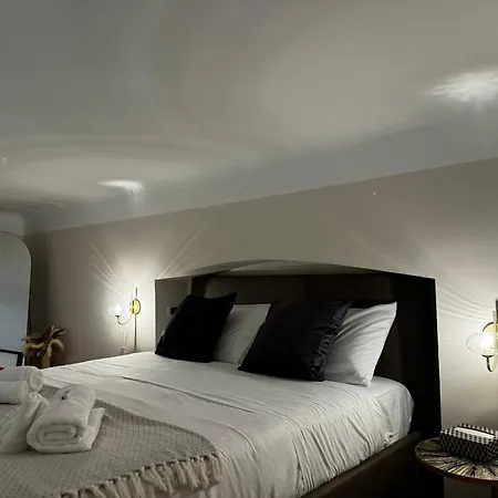 شقة Regina In Verona - Sky Tv, Wifi E Breakfast Box